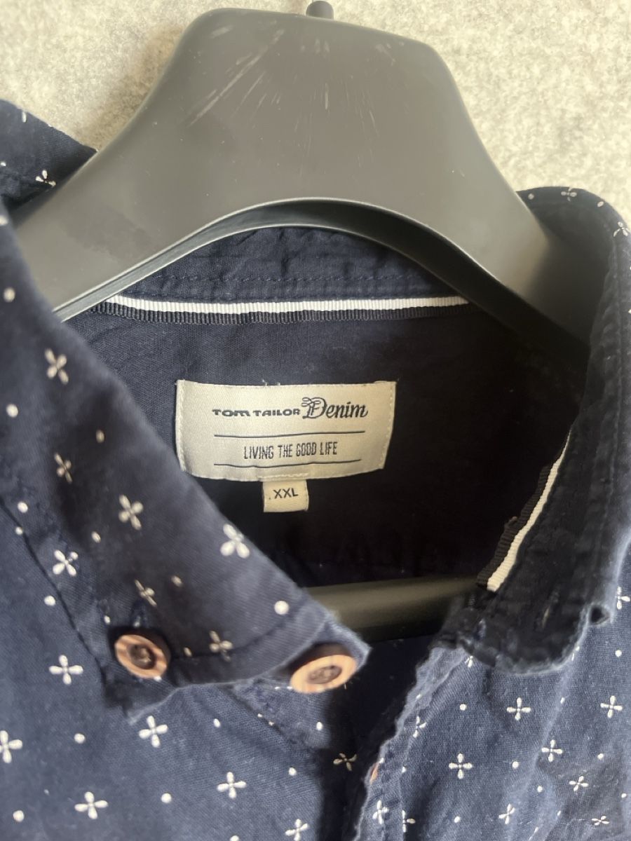 Tom Tailor Camicie: Herren Hemd dunkelblau mit Muster Grösse XXL – Usato da Bern venduto da g97_hft9 1