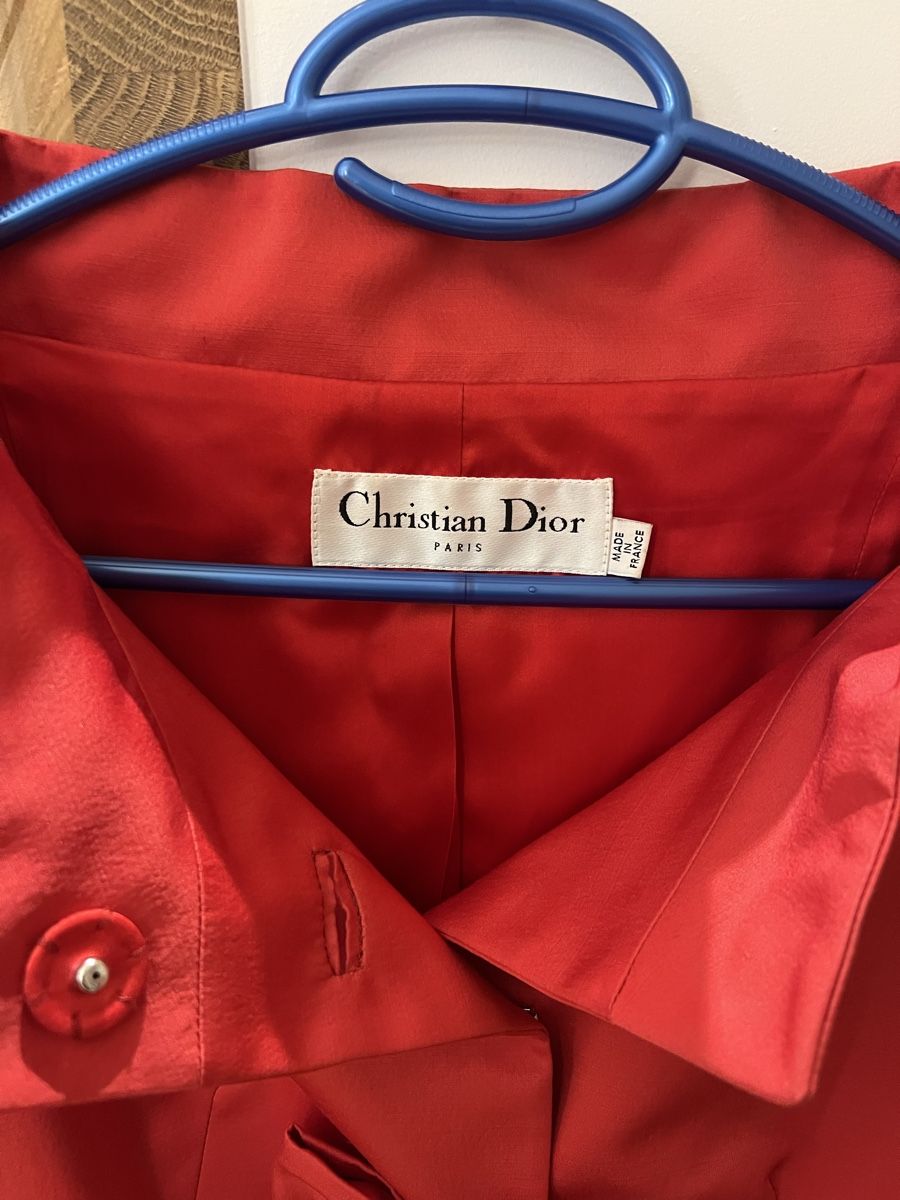 Dior Giacche: Veste rouge Christian Dior, taille 38 – Usato da Lutry venduto da roxypoxy 1