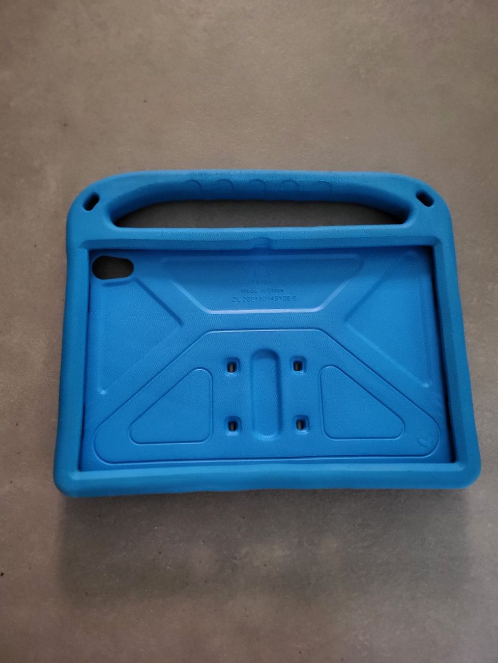Coques & Sacs: Kinder-Tablet-Schutzhülle mit Tragegriff & Ständer – D'occasion à Biel/Bienne par Aare5