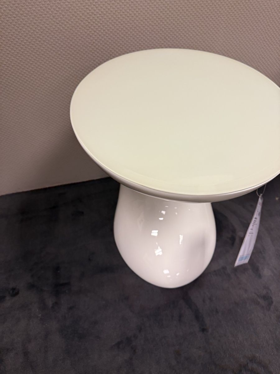 Tavoli: Design Beistelltisch – Nuovo (secondo la descrizione) da Horriwil venduto da Carrera68 2
