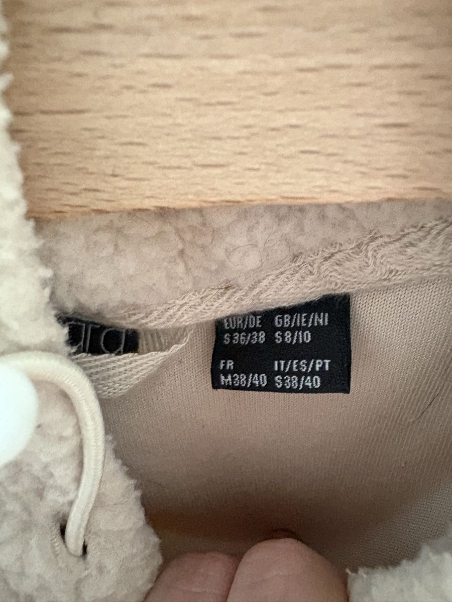 Maglioni & Felpe: Lidl Pulli/Jacke, beige, Grösse S – Nuovo (secondo la descrizione) da Basel venduto da jelena.rk 1