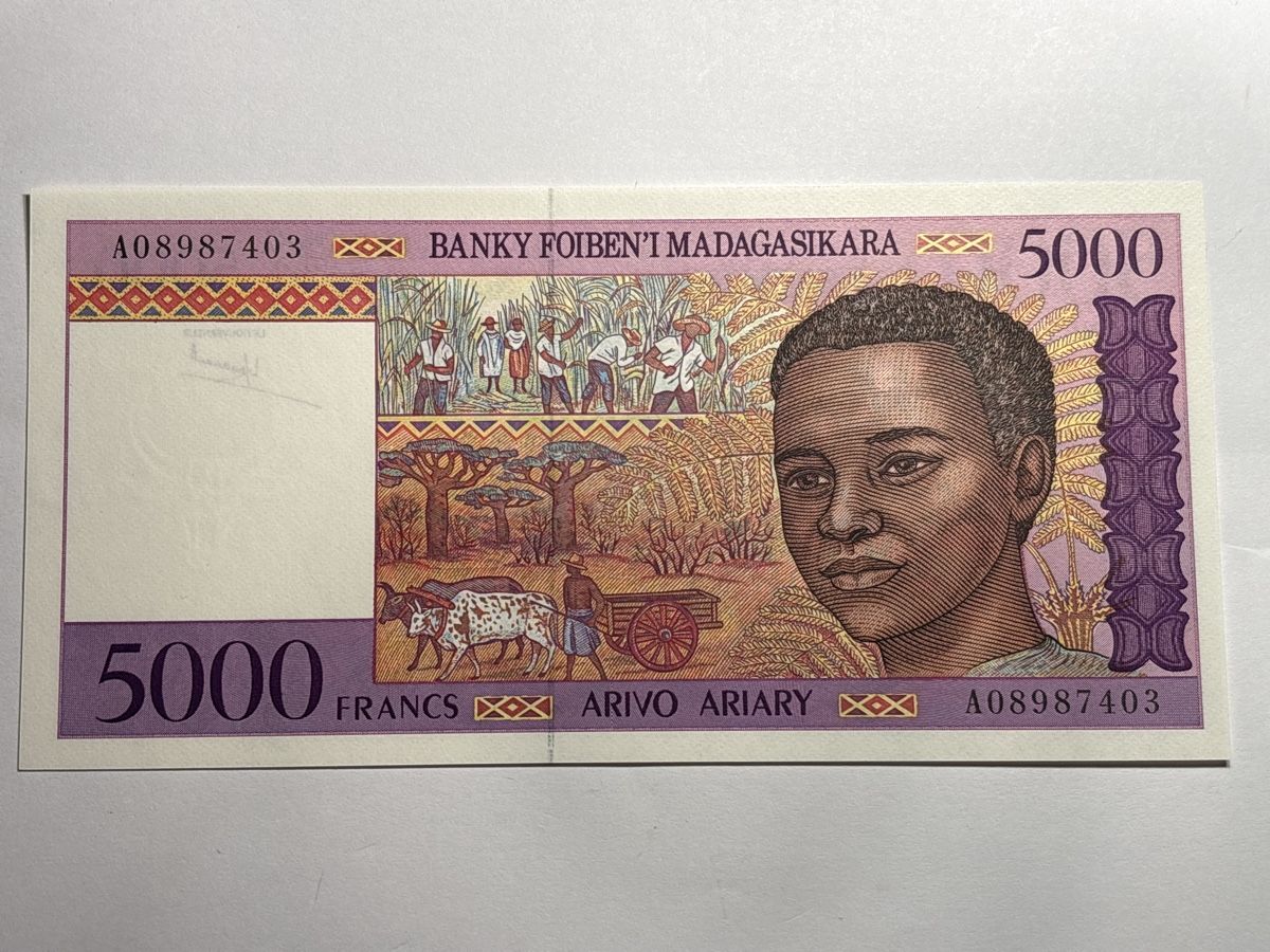 Banconote: Madagaskar 5000 Francs 1995 Banknote UNC – Nuovo e nell'imballaggio originale da Möhlin venduto da Don_Papa 1