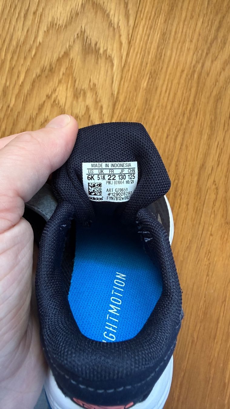 Adidas Scarpe per ragazzi: Adias Turnschuhe/Sneakers Grösse 22 – Usato da Münchenbuchsee venduto da sterbsli 6