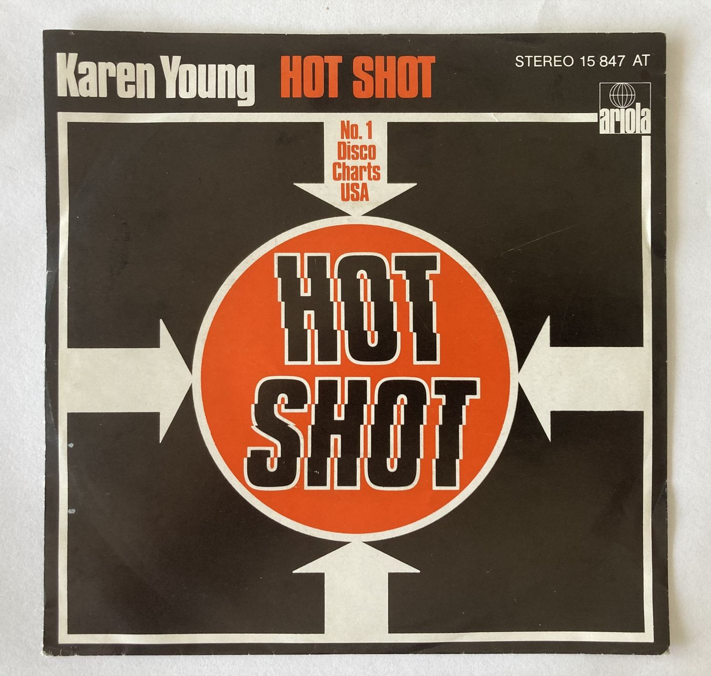 Vinyles: KAREN YOUNG - HOT SHOT – D'occasion à Bottens par hotter-than-hell