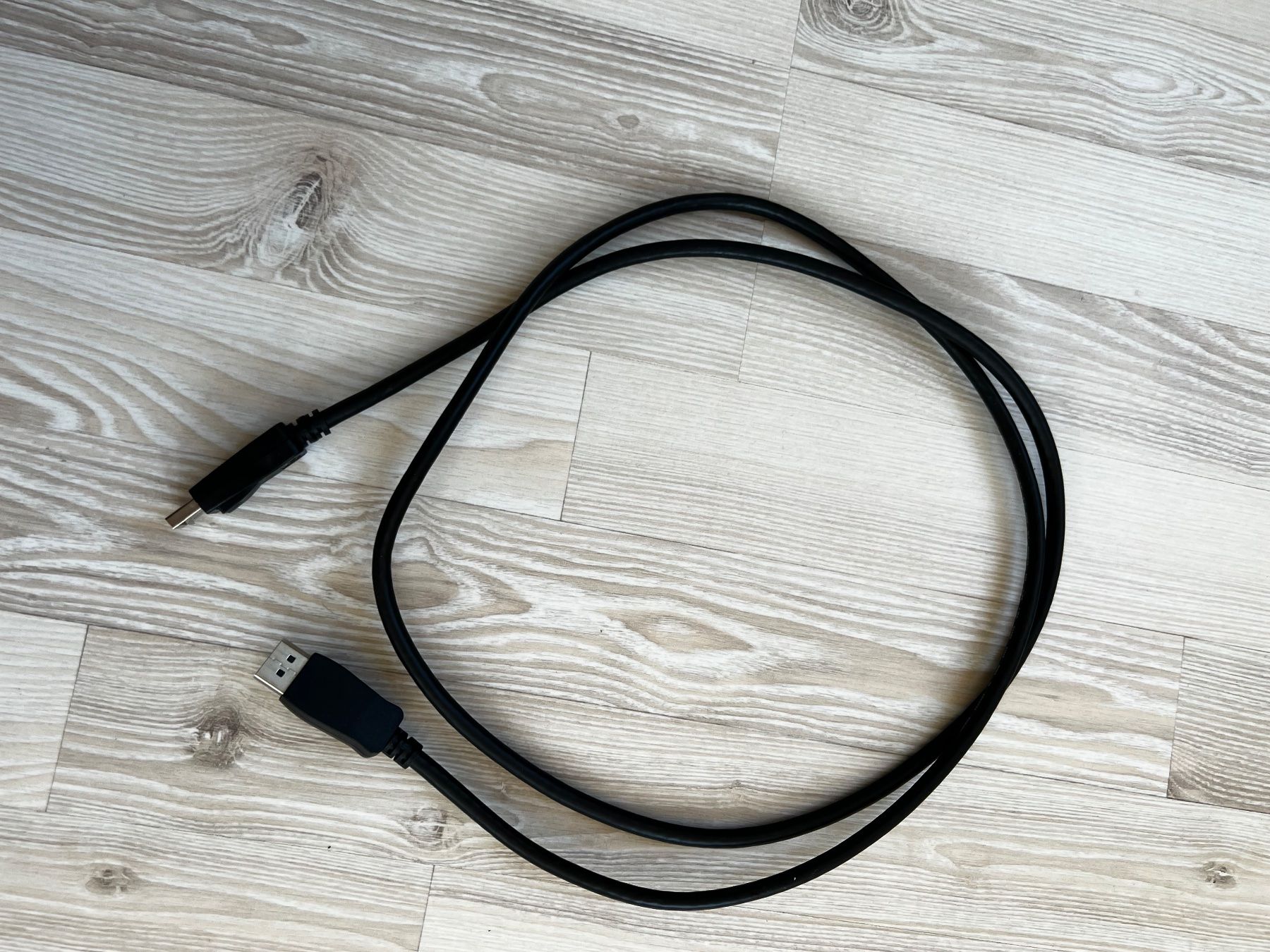 Cavi: HDMI kabel HDMI Kabelset – Usato da St. gallen venduto da Weltaristokrat 3