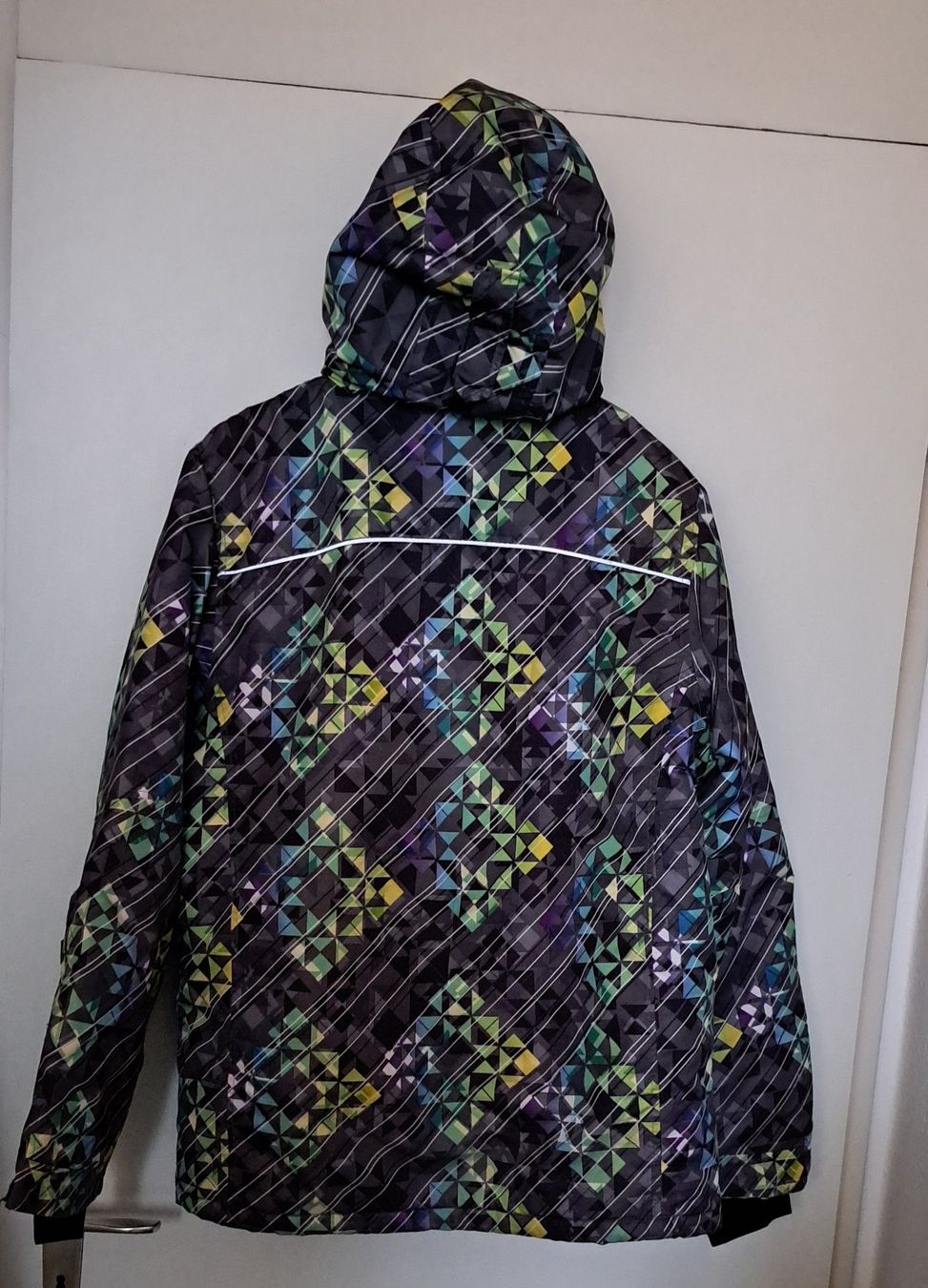 Giacche: Veste anorak "Cutting Edge" taille 176 – Usato da Meyrin venduto da gazon02 2