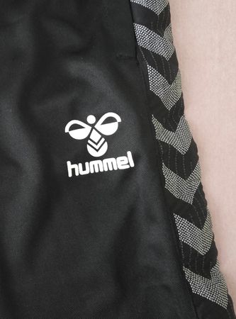 Hummel Trainingshose/Sportshorts, NEU, Grösse XL!