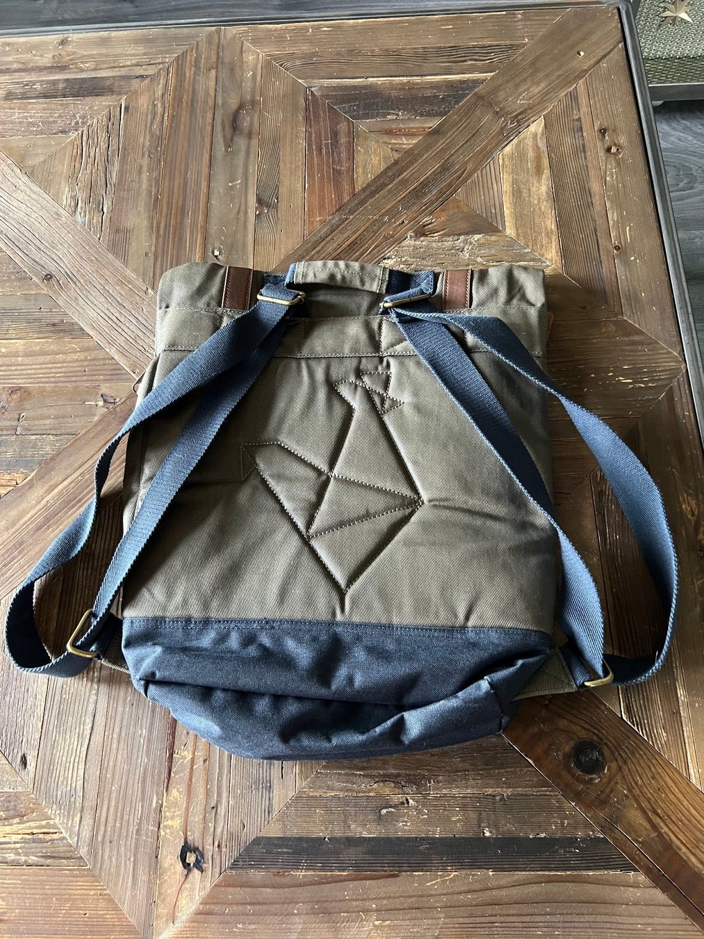 Sacs à dos: Sac à dos - Nature et découvertes – D'occasion à Athenaz (Avusy) par Drine1971 1