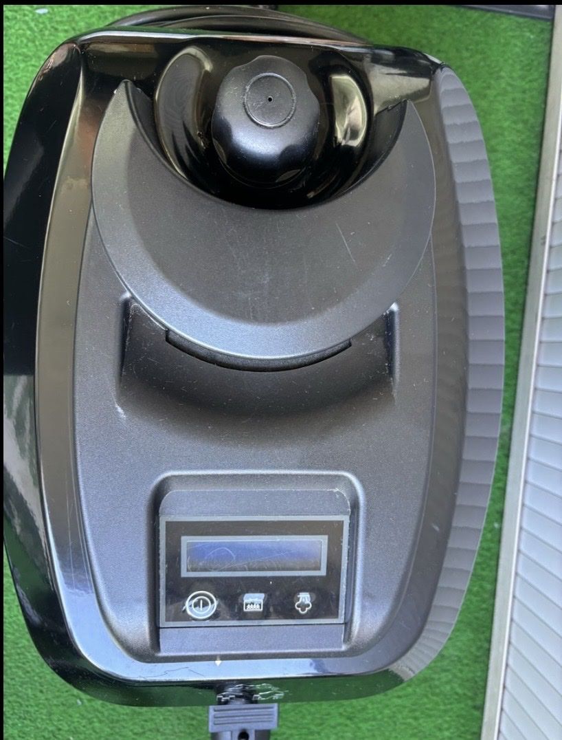Hyla Pulitori a vapore: HYLA Dampfreiniger NP 4000.- mit Quittung – Usato da Zug venduto da Deks 4