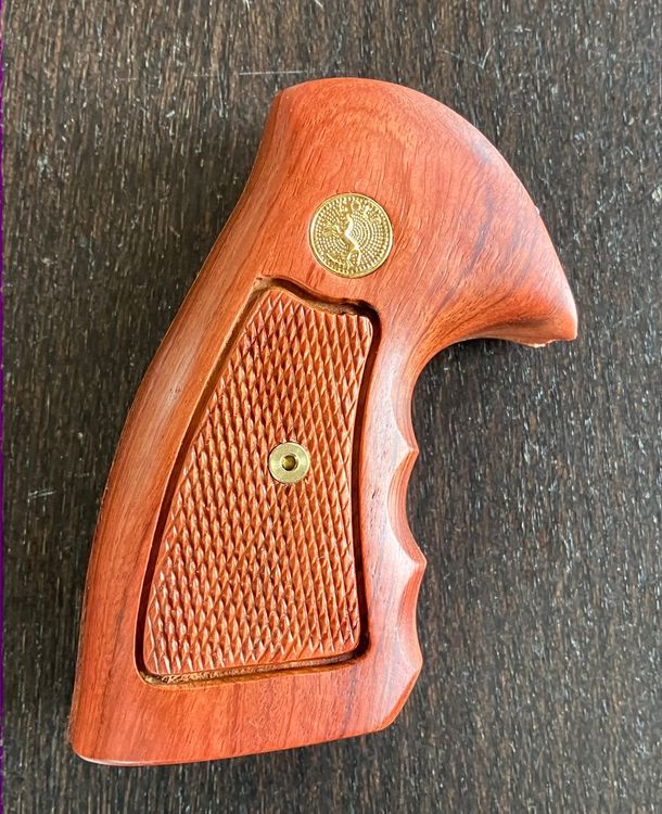 Griffschalen colt python kaufen auf ricardo