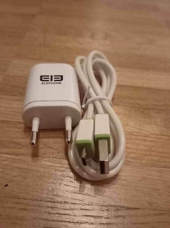 Kabel: Micro USB-B Ladekabel und Netzstecker – Gebraucht aus Altdorf UR von sportlife 1