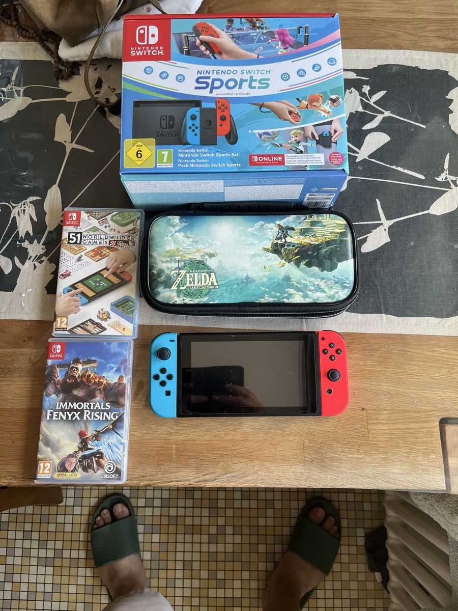 Nintendo Console: Lot Nintendo Switch + jeux – Usato da Versoix venduto da axe_qpy7 3