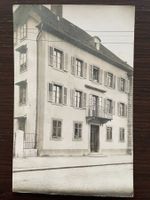 LE LOCLE (?) Unbekannte Echtfotokarte, Hausnummer 28, animée