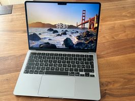 Apple MacBook Air M2 13,6" (2022) – Top Zustand