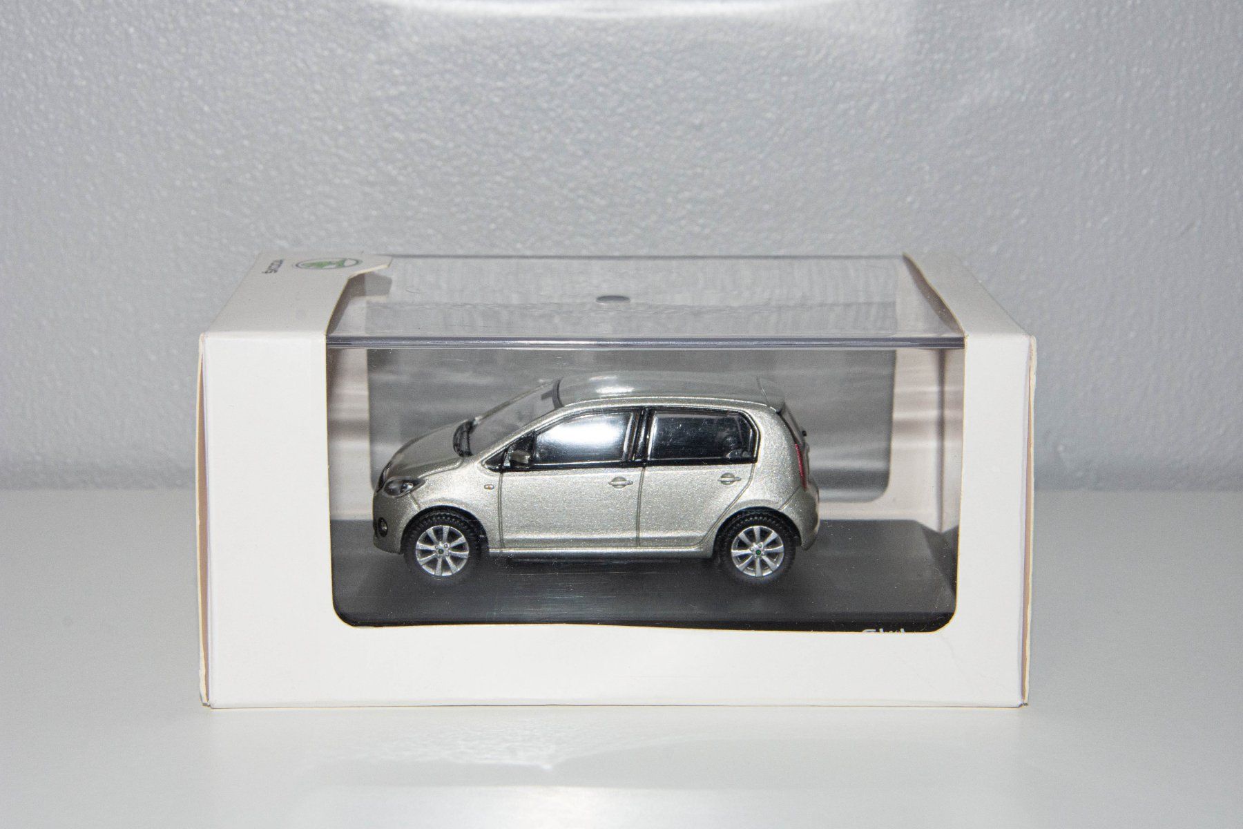 Skoda Modellini d'auto: Skoda Citigo (1/43) – Nuovo e nell'imballaggio originale da Genève venduto da auto_miniatures 2