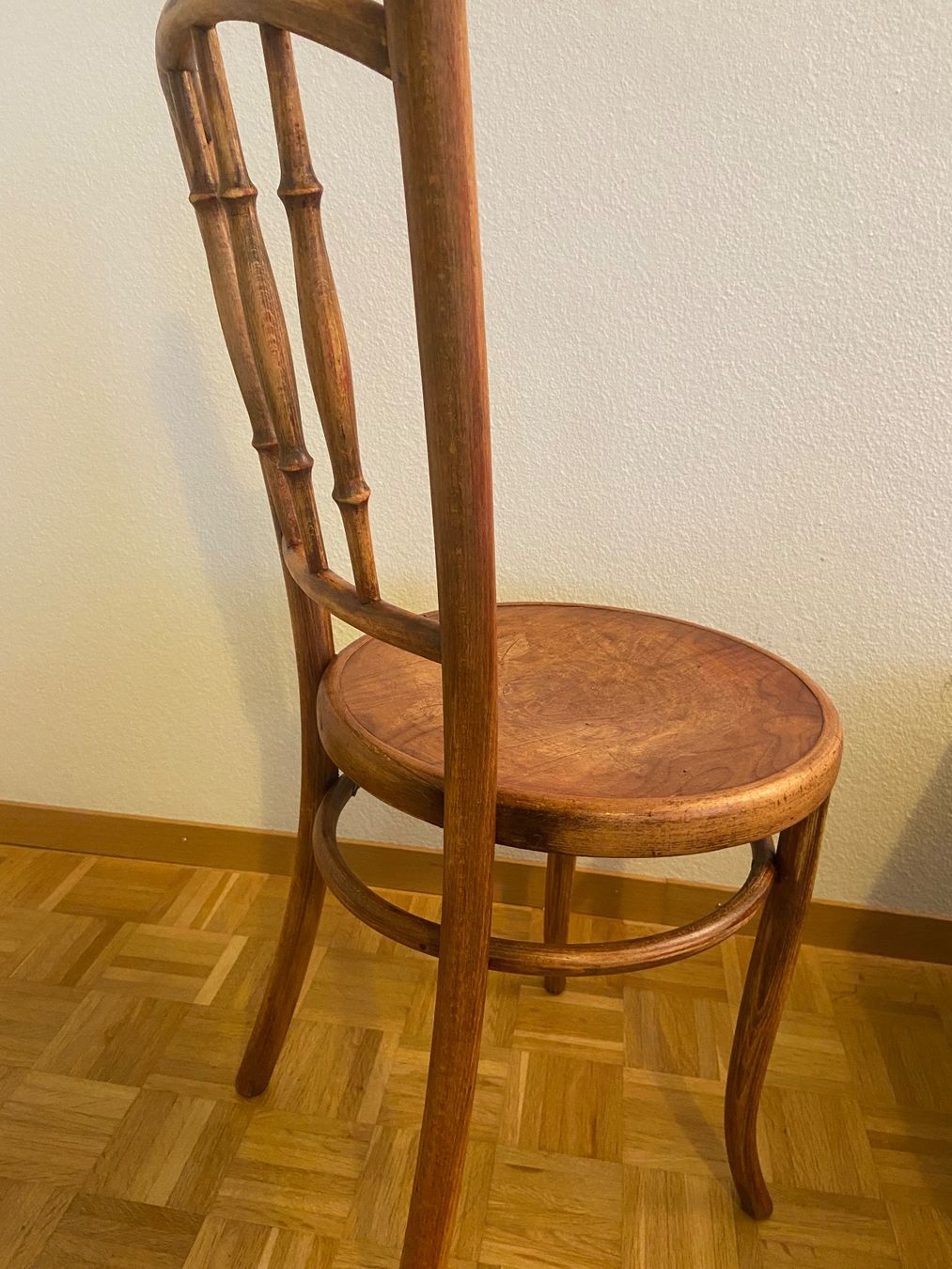 Stühle: Design Bugholzstuhl, frisch restauriert – Gebraucht aus Meilen von rowland534 1