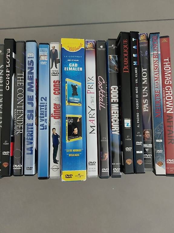 Alle DVDs: 45 DVD's à donner  – Gebraucht aus Martigny von paquito60 1