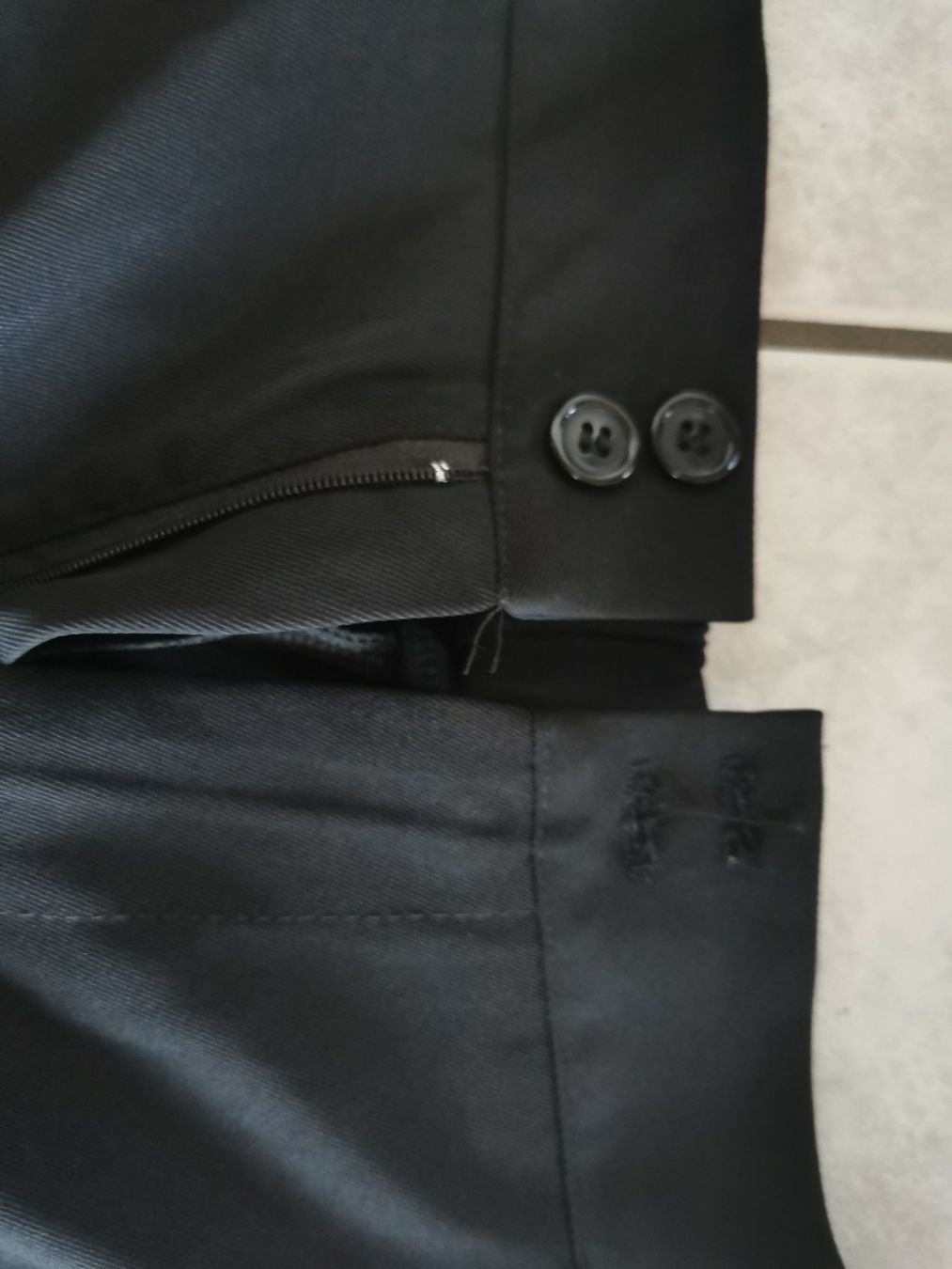 Pantaloni: Damen Sommerhose – Nuovo e nell'imballaggio originale da Cama venduto da anto_a 2