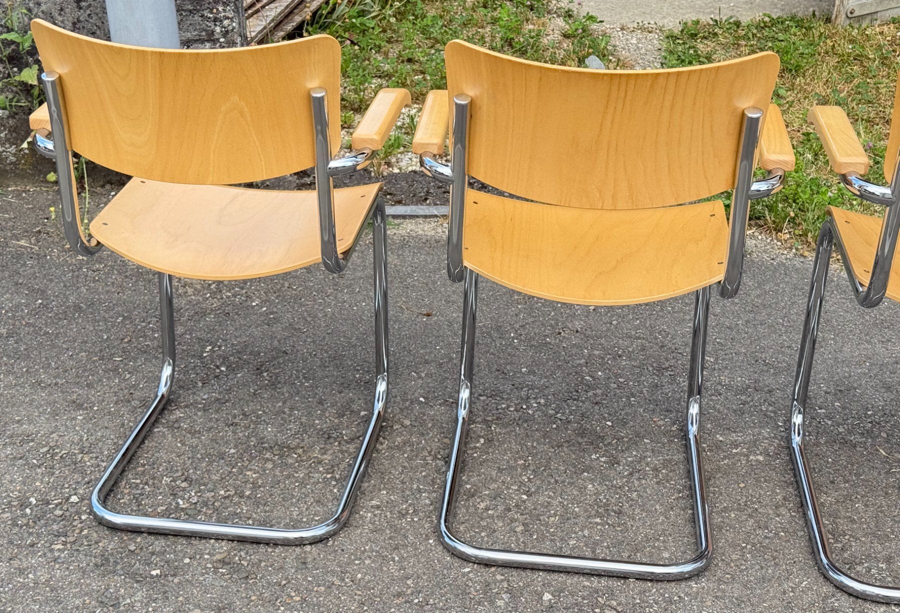 Thonet Sedie: Thonet S43F Freischwinger 4er Set // Marcel Breuer – Usato da Schinznach-Dorf venduto da mix 8
