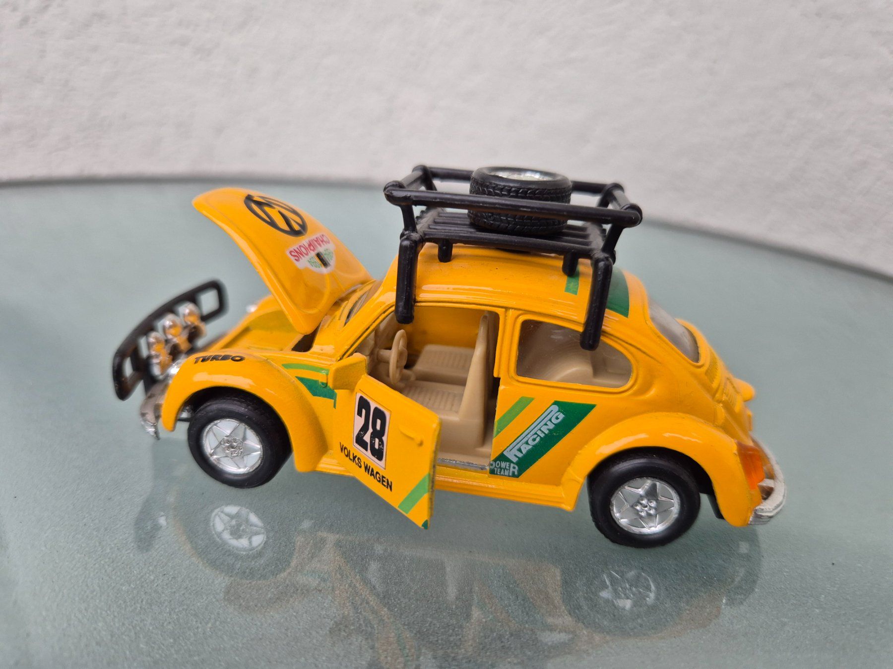 Volkswagen Modellini d'auto: VW Käfer Rallye von Welly 1:32 – Usato da Oberbuchsiten venduto da laffite54