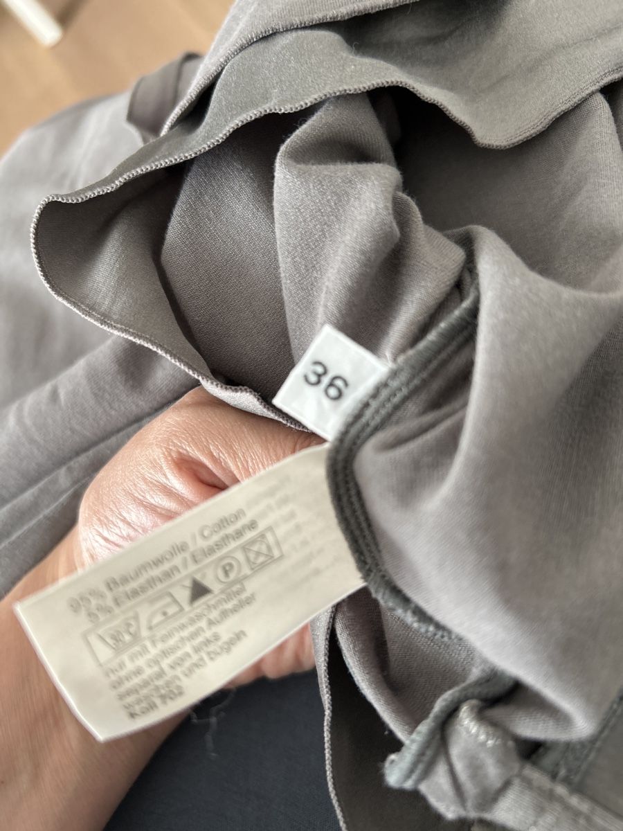 Top: Débardeur col V – Nuovo (secondo la descrizione) da Pully venduto da rosipa 4