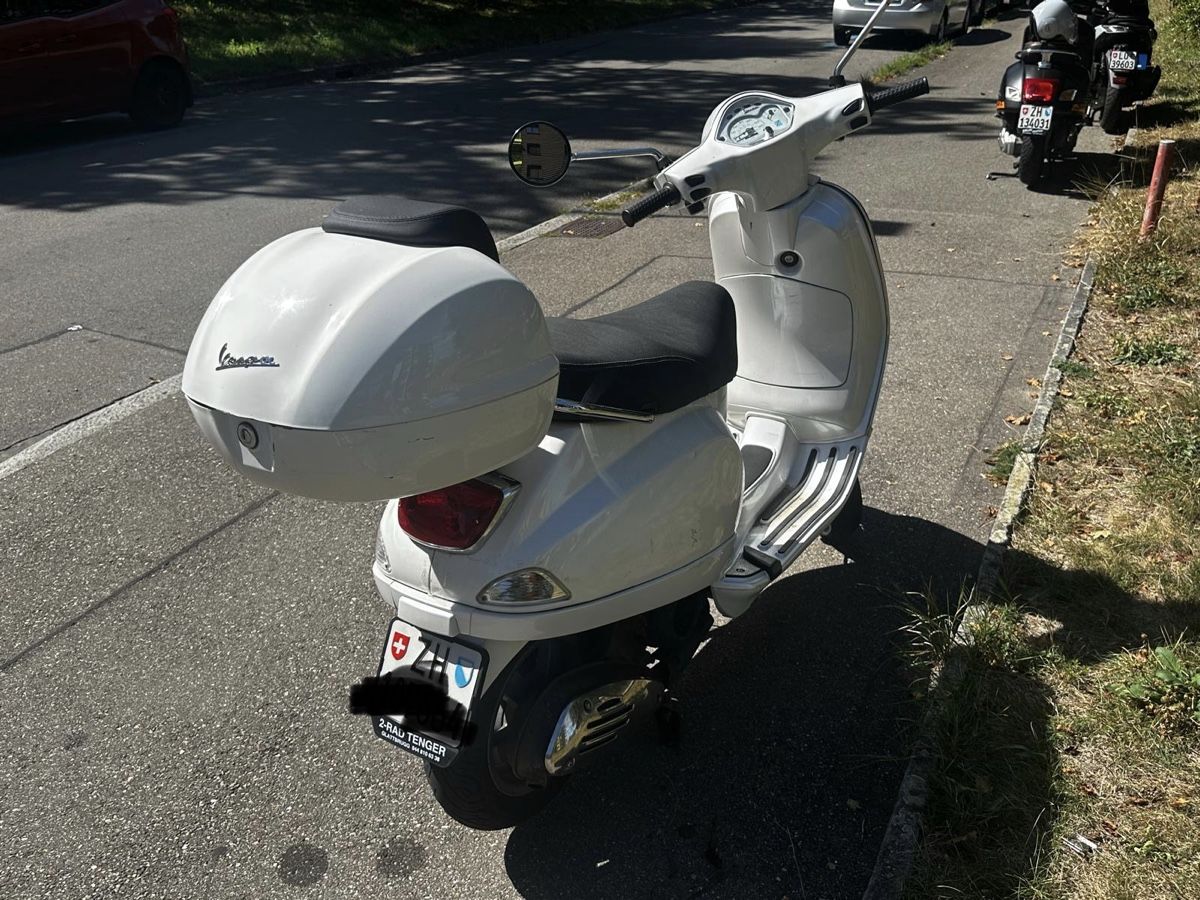 Piaggio Route: Roller Piaggo LX 125 – Défectueux à Zürich par kar_ytx2 6