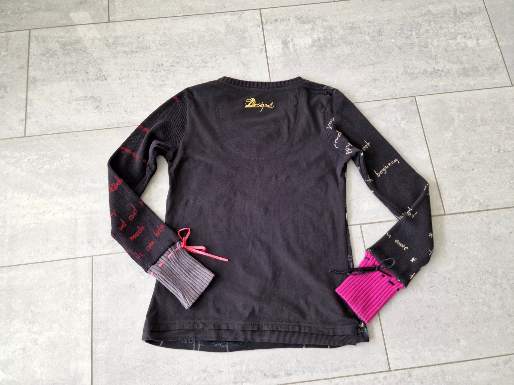 Desigual Maglioni & Felpe: Schöner Desigual Pullover Gr. M – Usato da Wilen b. Wollerau venduto da kaefer88 2