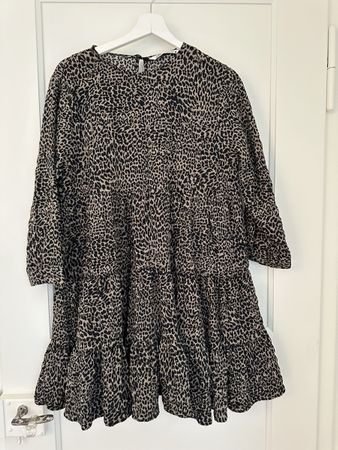 Kleid Animalprint Grösse L 