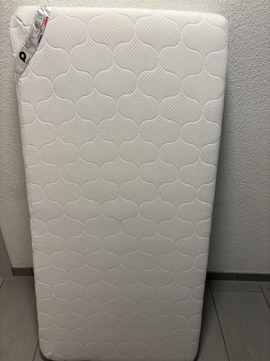 Matelas: Matelas PREMAMAN 70x140 – D'occasion à St-Pierre-Clages par pie_z2qd
