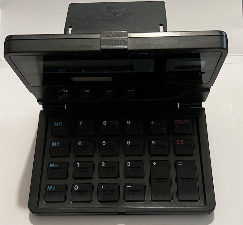 Taschenrechner: DIITS FOLDABLE DESKTOP CALCULATOR - LICHT BETRIEBEN – Gebraucht aus Wisen von Tukta08 3