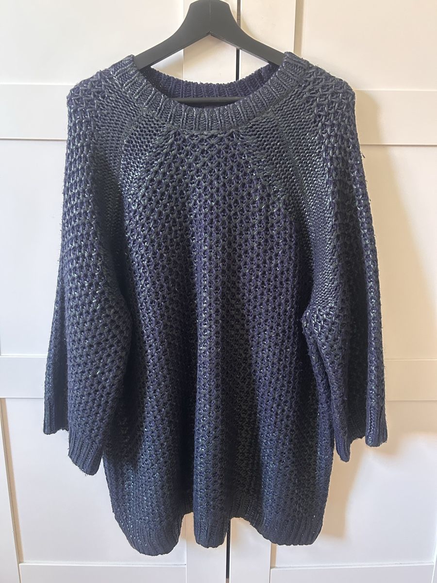 H&M Pullover & Sweatshirts: Oversize Pulli, metallic optik – Gebraucht aus zürich von Jaz.Oe