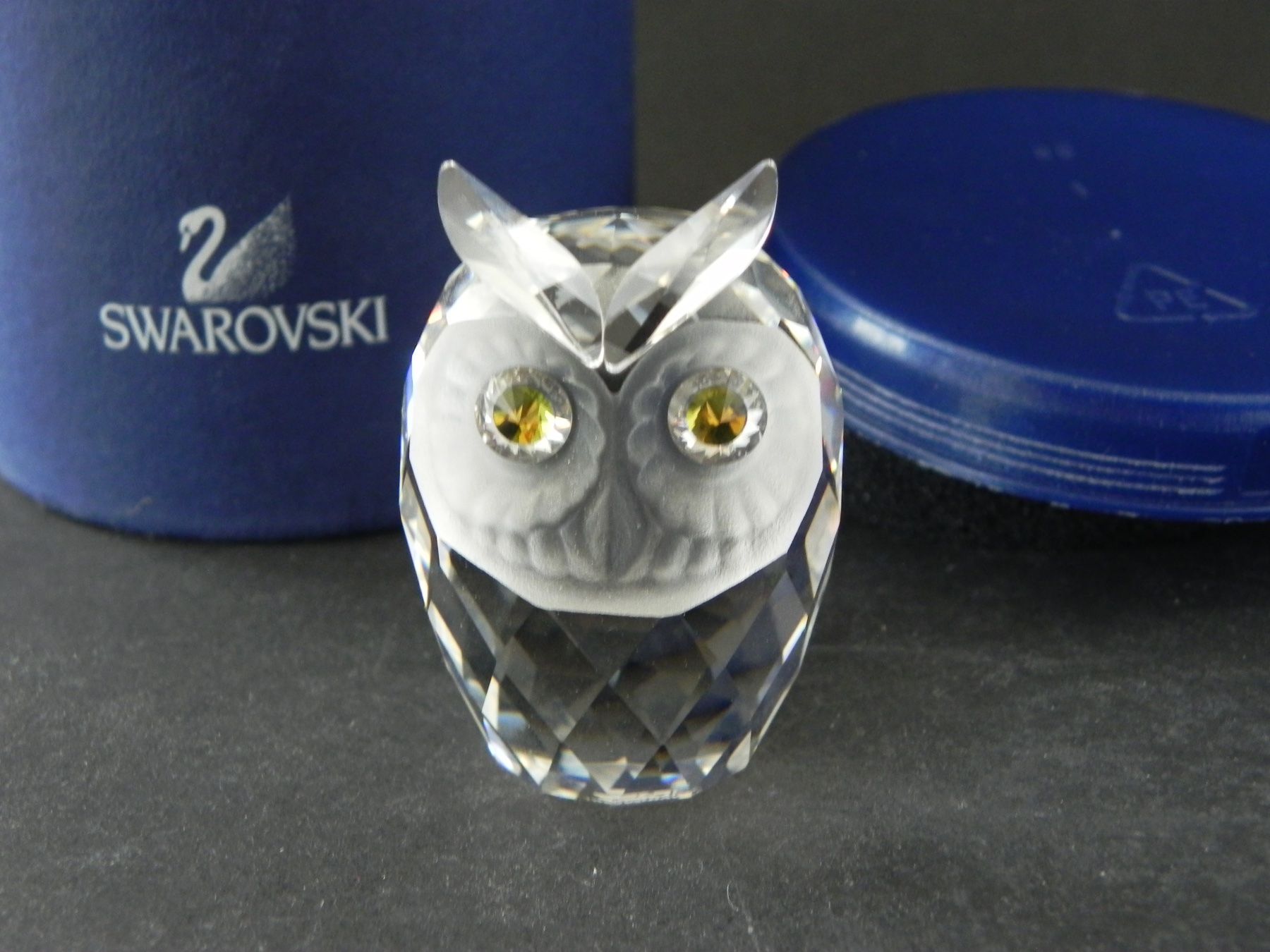 Swarovski Figuren: Eule von SWAROVSKI – Neu und originalverpackt aus Zürich von LodgE-21