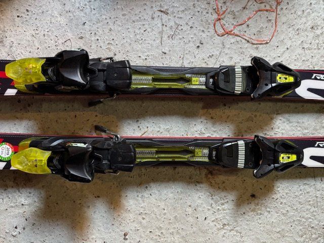 Fischer Sci: Fischer Super Race SC Ski – Usato da Reinach BL venduto da Senhir 2