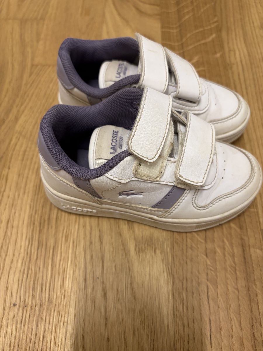 Lacoste Scarpe per ragazze: Lacoste Lila Mädchen Gr. 24 – Usato da Frauenkappelen venduto da SSCN01 2