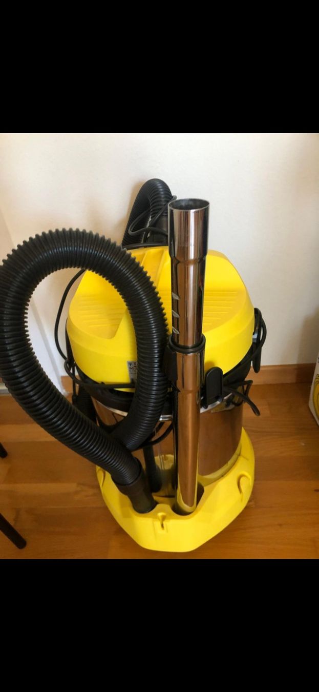 Kärcher Staubsauger & Zubehör: Kärcher wd 2 premium – Gebraucht aus Zürich von Dario5 1