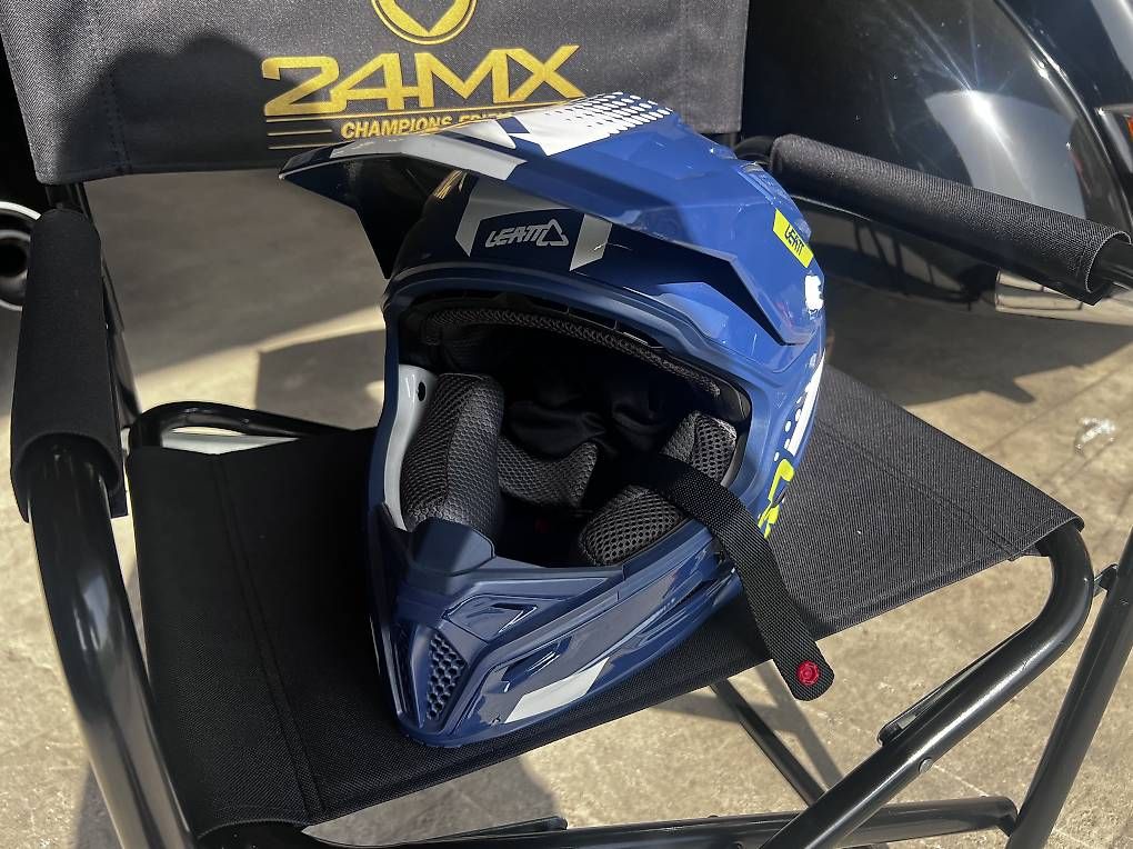 Caschi & visiere: Helm Motocross Blau M – Usato da Immensee venduto da Mdin 3