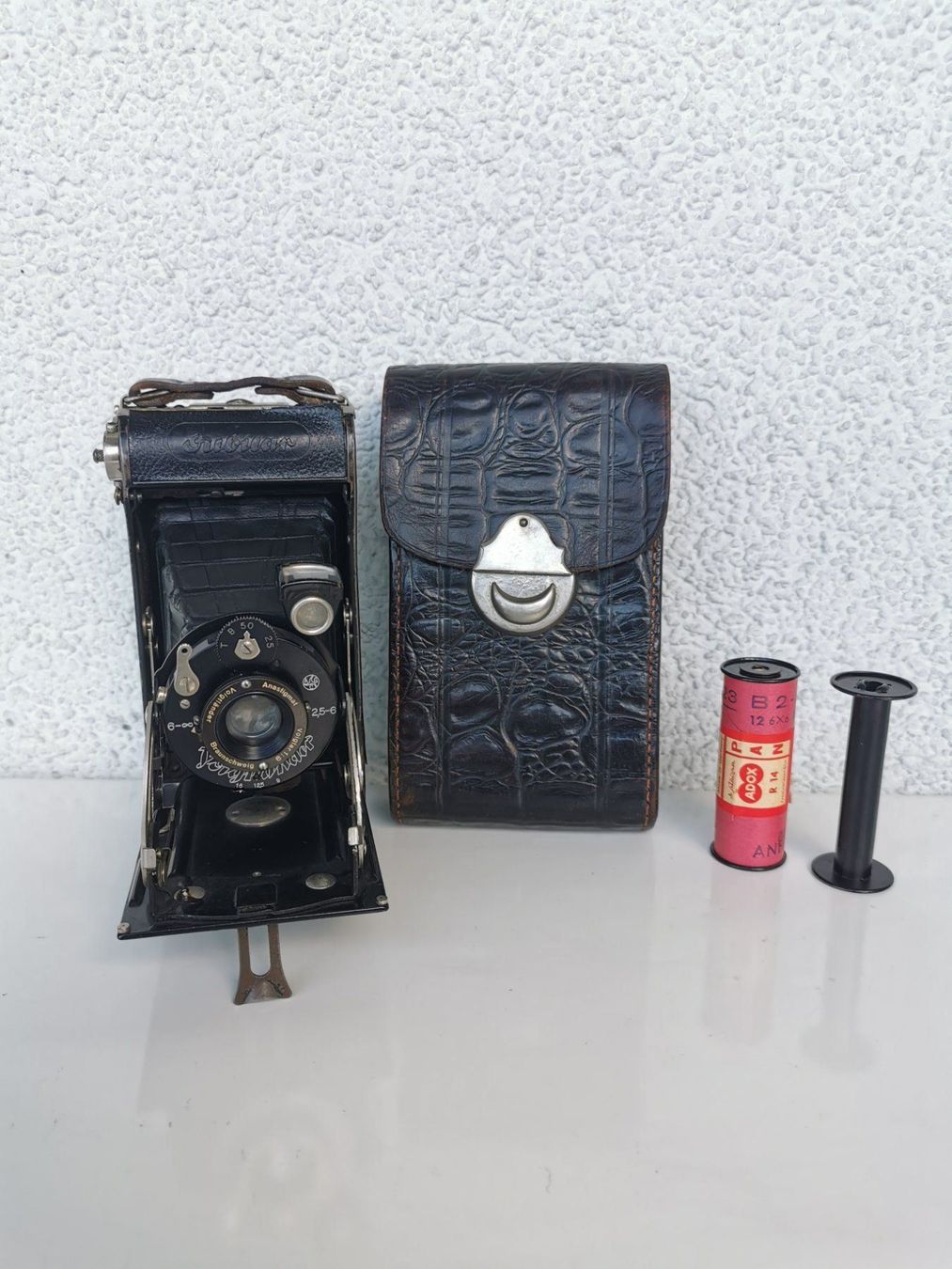 Voigtländer Kamera: Nostalgische Kamera Voigtländer Jubilar – Gebraucht aus Dietikon von Branquinha1981