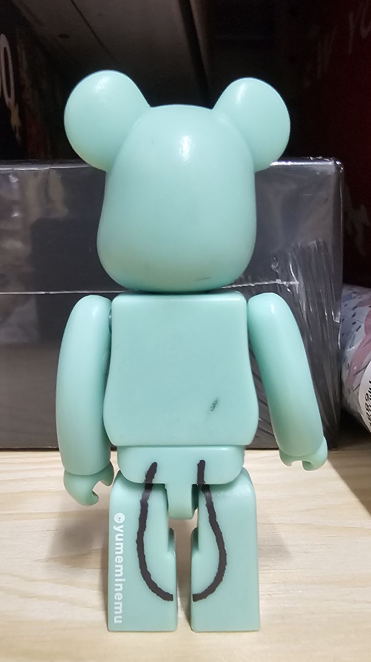 Medicom Toy Figuren: Bearbrick 100% Series 44 Cute - Tanukyun – Neu (gemäss Beschreibung) aus Cham von WFRRichter 1