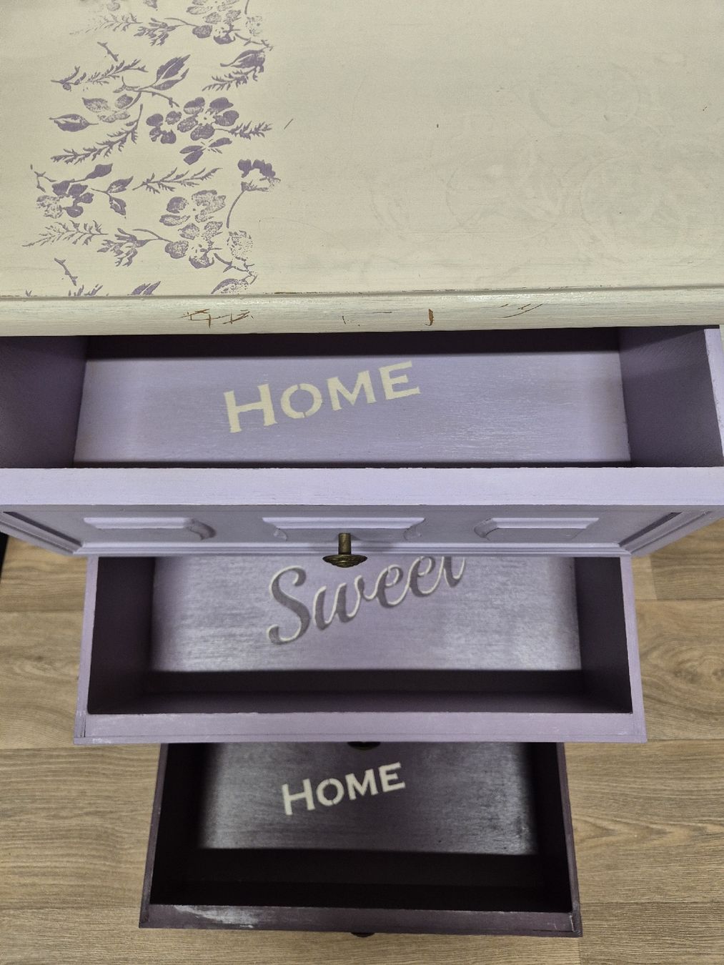 Comodini: Shabby Chic Nachttisch | Kommode | Lilla | Shabby Chic Look – Usato da Rüti Zh venduto da coco823 2