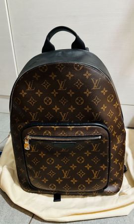 Louis Vuitton Pre-Owned (2021 Josh NV Backpack)