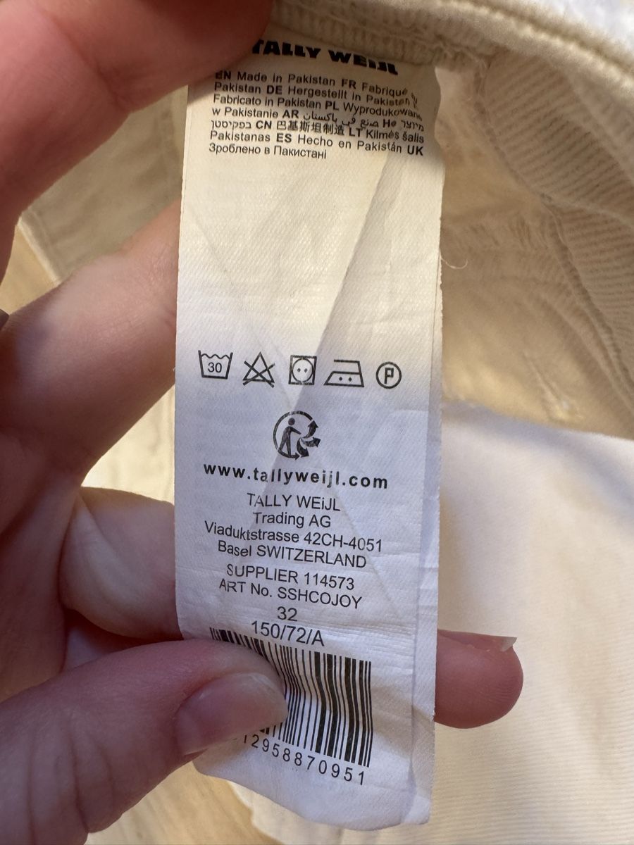 Tally Weijl Jeans: Shorts weiss Jeans 32 – Usato da Malans GR venduto da leo_mz7w 2
