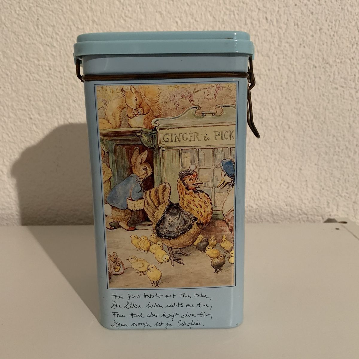 Contenitori & Simili: Peter Rabbit Keksdose Blechdose Aufbewahrung Nostalgie – Usato da Hinteregg venduto da GARANTA 4