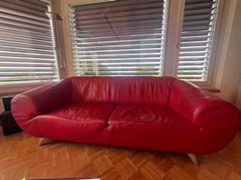 Rotes Echtledersofa