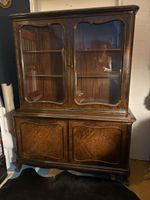 ca. 1890 Jugendstil Art Nouveau Vitrine Nussbaum Furnier