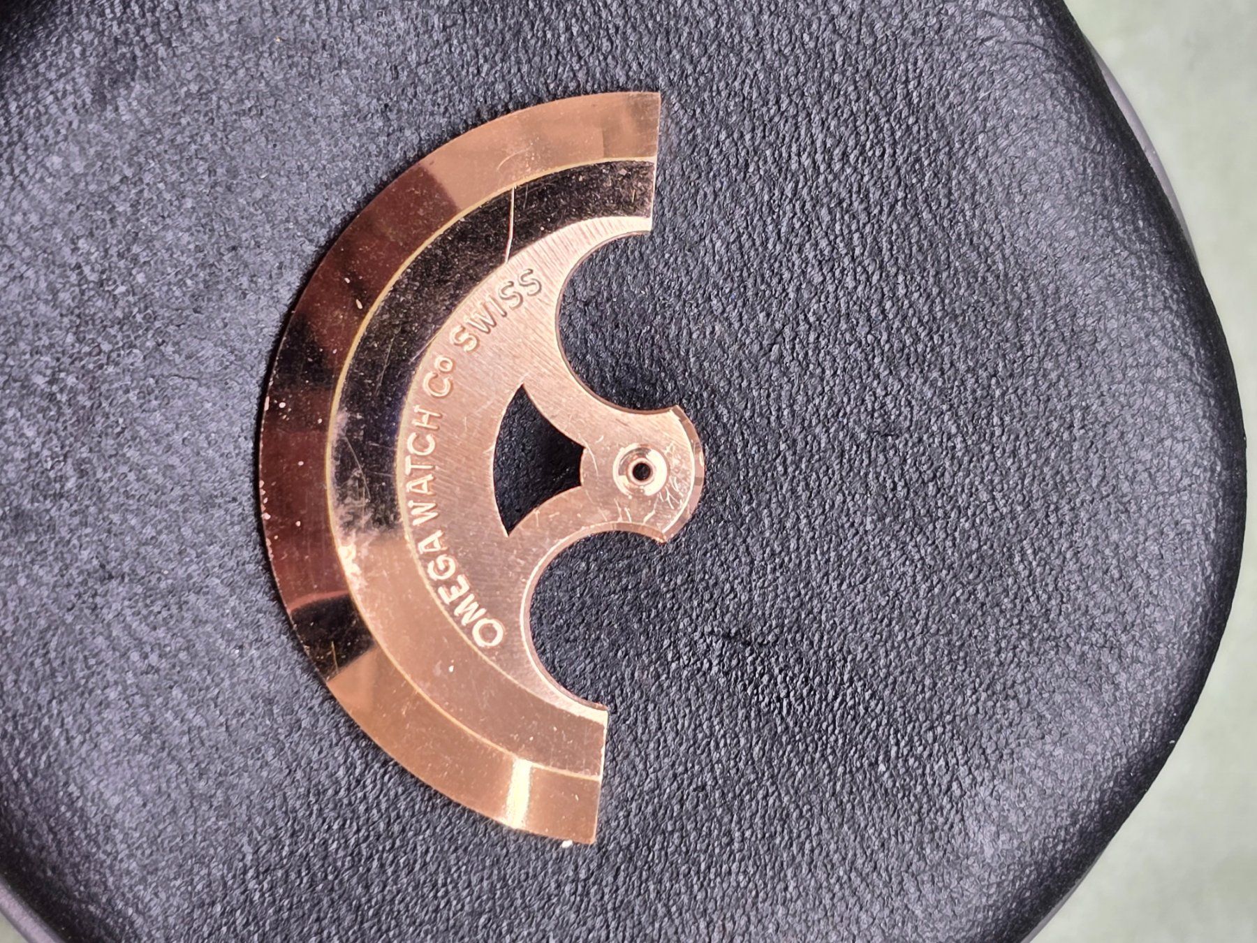 Omega Orologi: Masse pour mouvement Omega 552 – Usato da Tramelan venduto da Nirdan