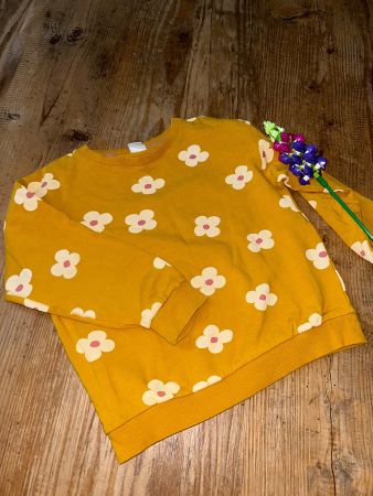 Gelber Pullover Lindex 110/116 - neuwertig