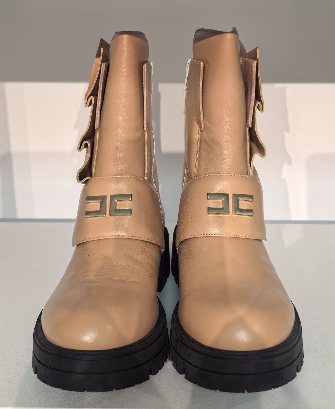 Franchi Damenschuhe: Elisabetta Franchi Stiefel – Neu und originalverpackt aus Bad Ragaz von AKahlon 1