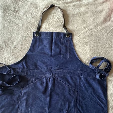 Trendige Jeans Kochschürze mit Lederband - wie NEU! 2 Stück!