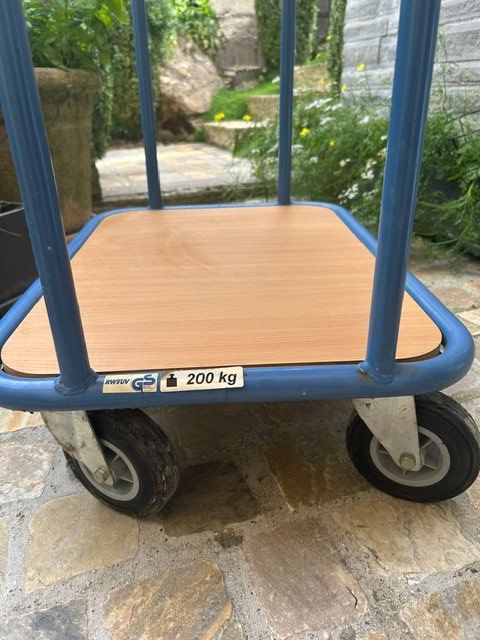 Valigie & Borse: Rollwagen – Usato da Wollerau venduto da Schlafen01 1