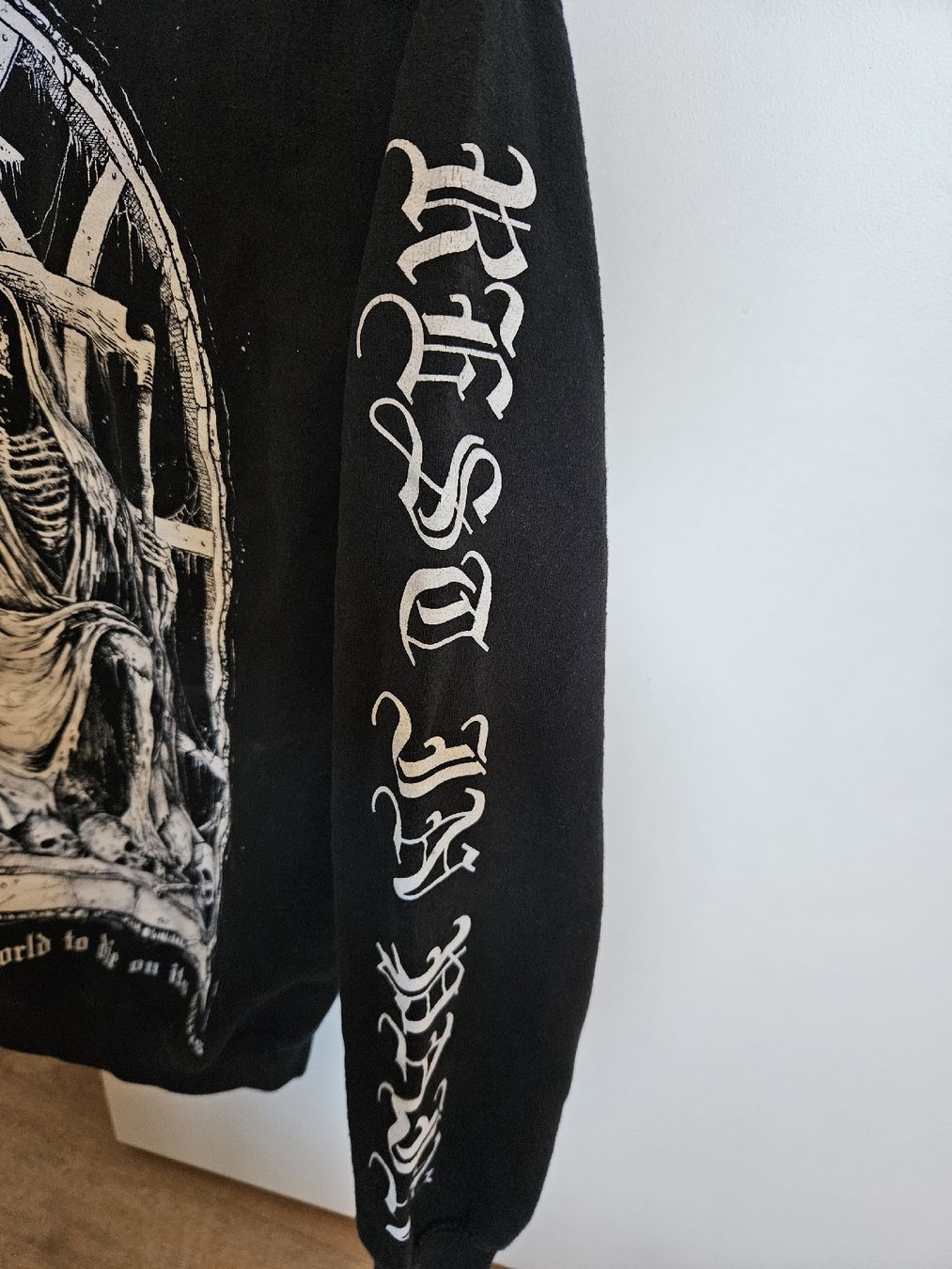 Maglioni & Felpe: Carnifex Band Hoodie Gr. S – Usato da Näfels venduto da fab_jvg6 3
